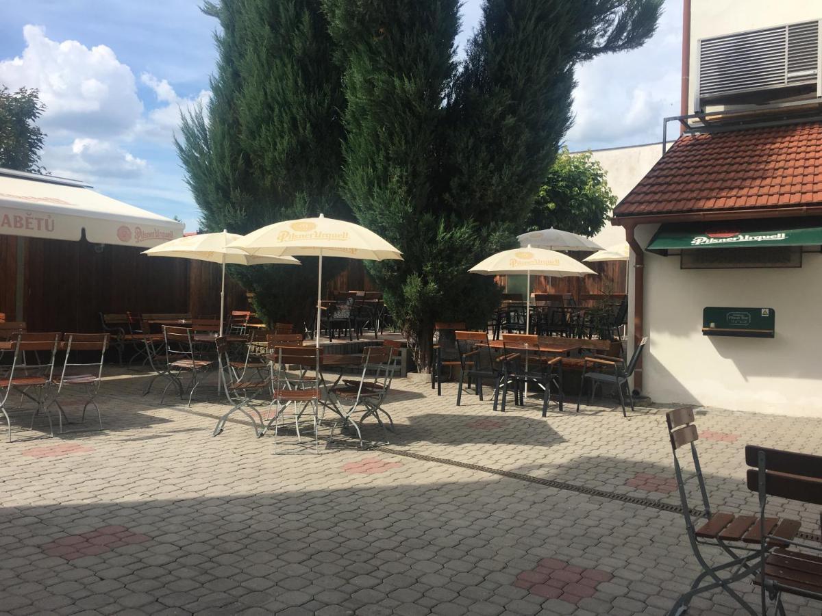 Apartmán 3, Suvorovova 158 Cesky Brod Exterior foto